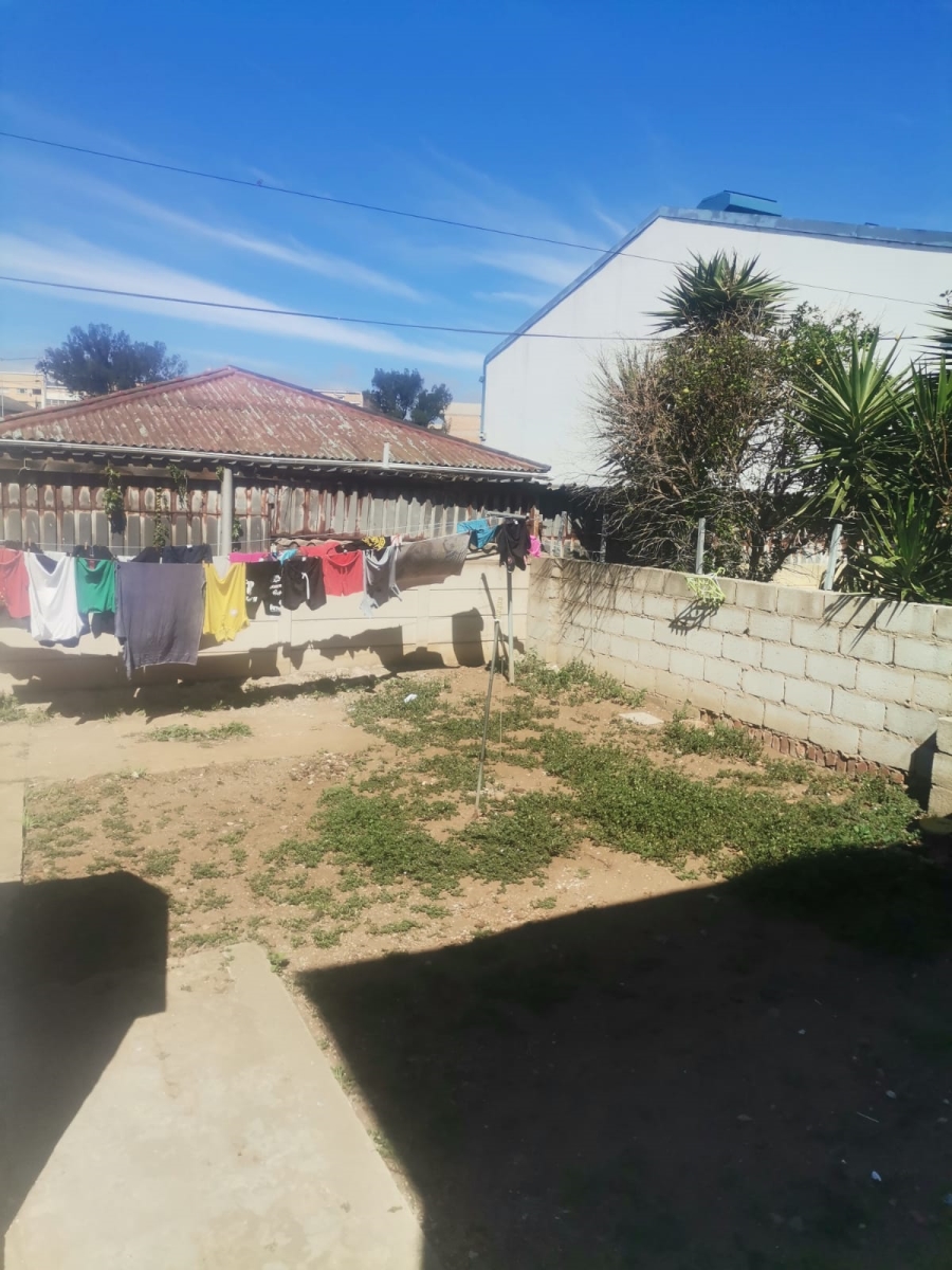 2 Bedroom Property for Sale in Sidwell Eastern Cape